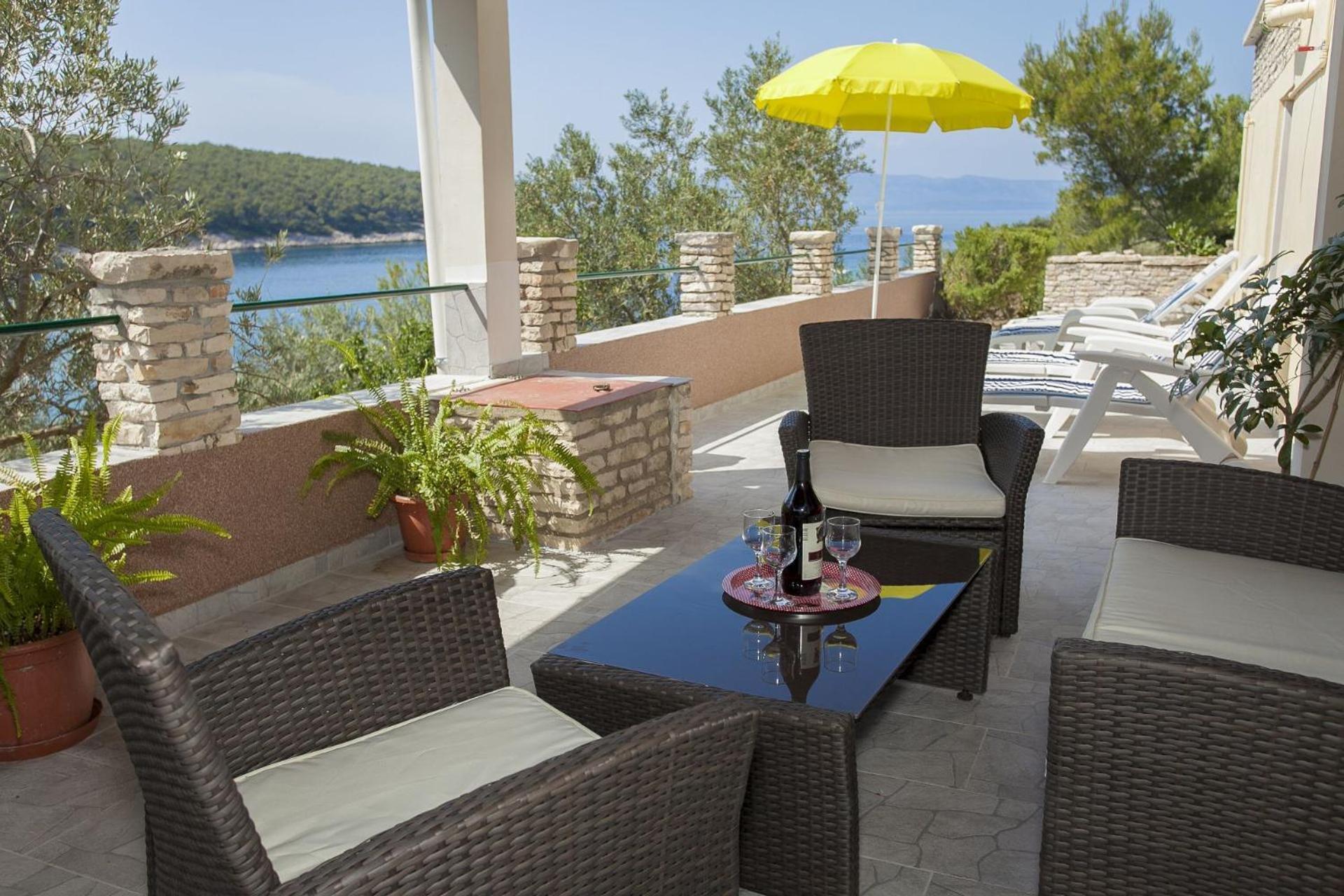 Villa Bistrana - 15m from sea Vela Luka Exteriör bild