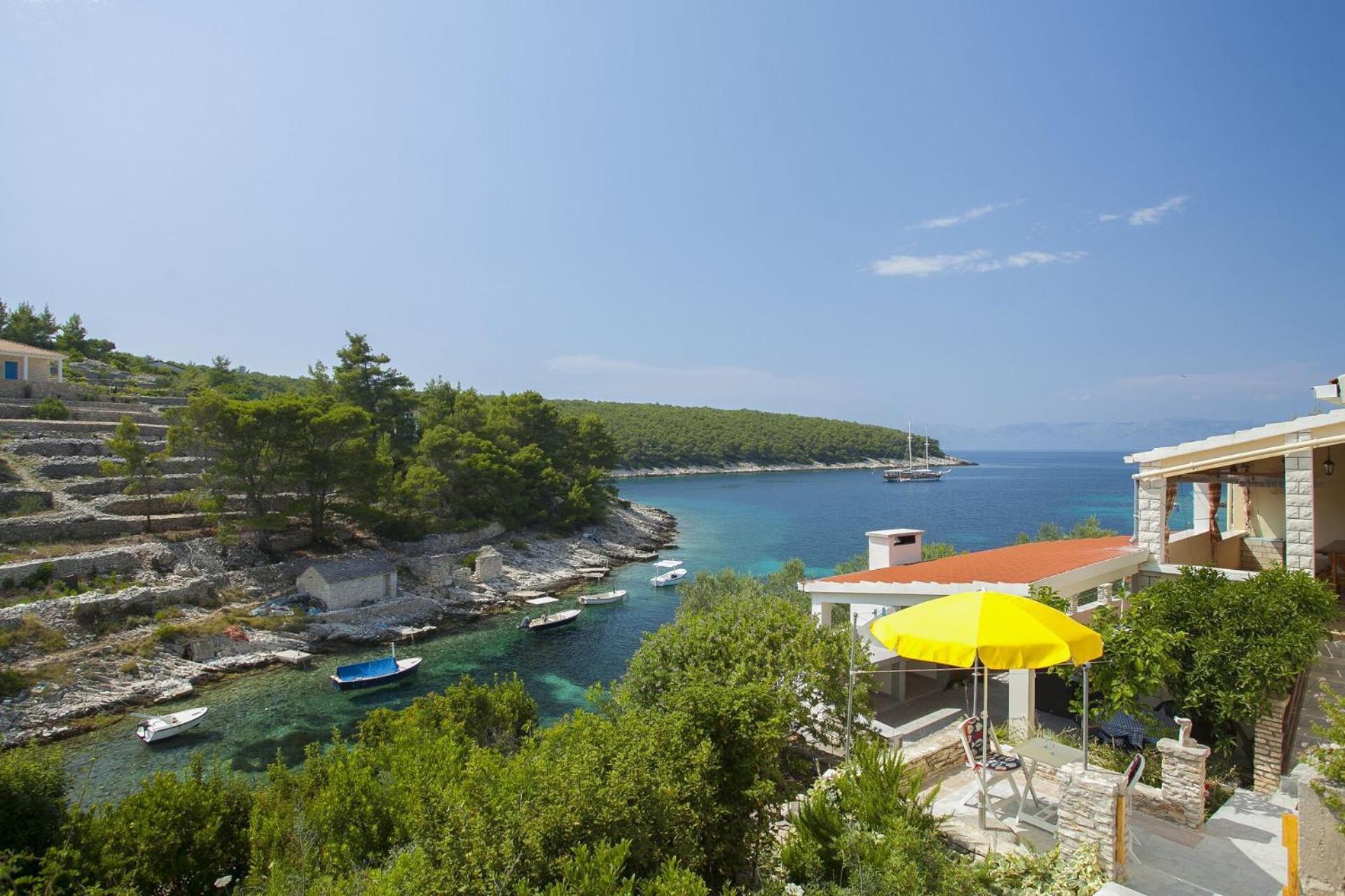 Villa Bistrana - 15m from sea Vela Luka Exteriör bild