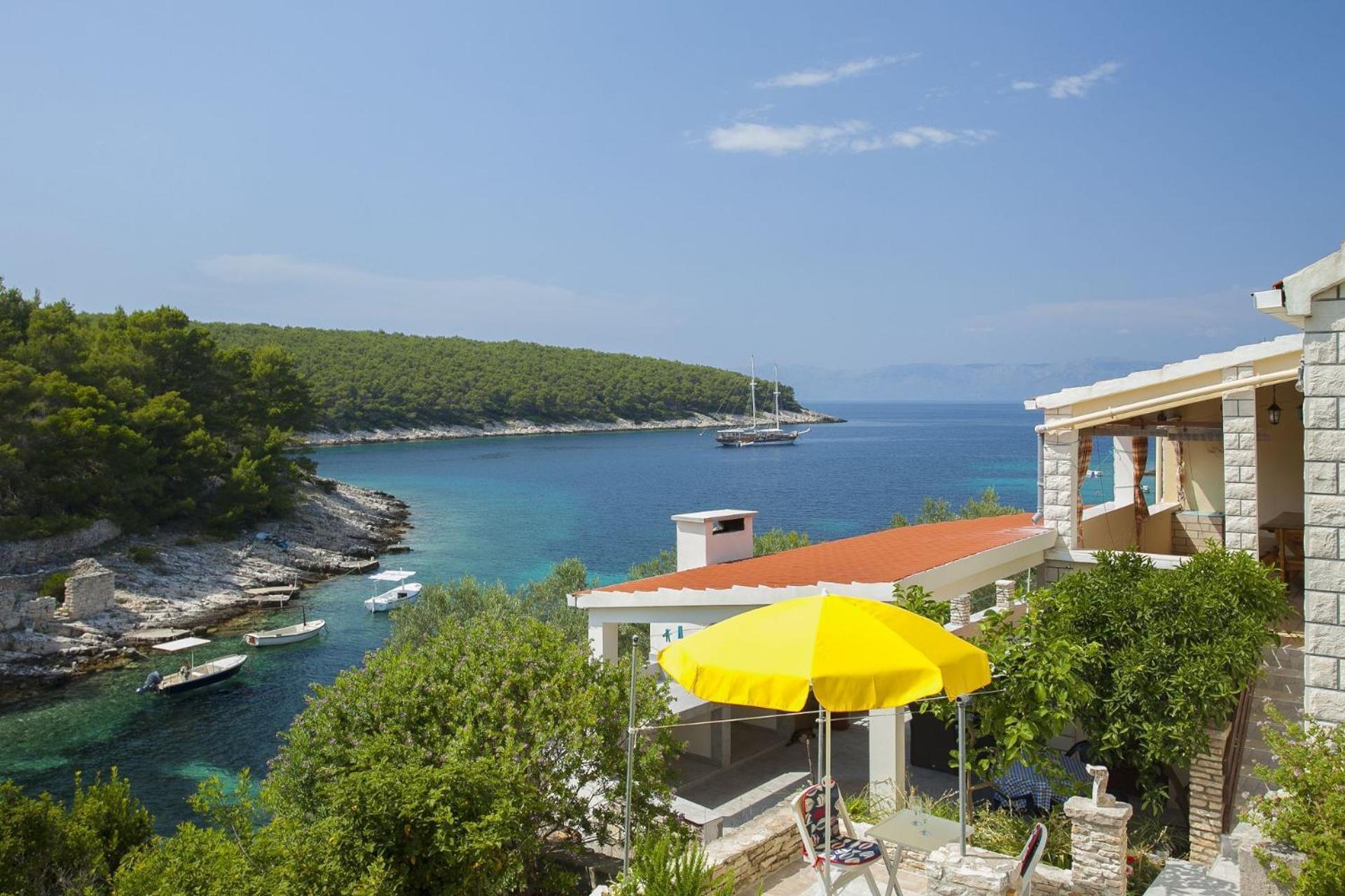 Villa Bistrana - 15m from sea Vela Luka Exteriör bild